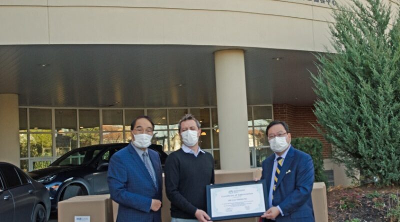 R:\Fdn Photo Folders\Centre\2020\11.4 Mask Donation\DSC_1692-edited.jpg