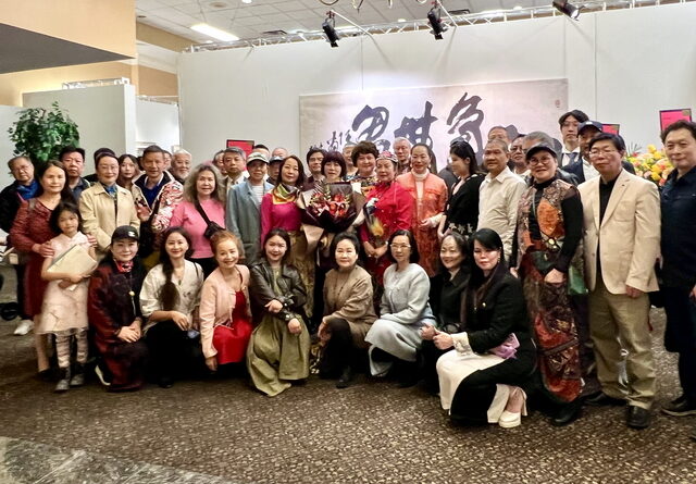 任娅个人画展《心象无界》多伦多隆重开幕，50幅新作尽显东方水墨魅力