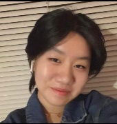 A person taking a selfie AI-generated content may be incorrect.