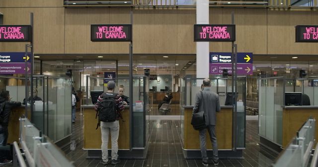 手机就能通关？加拿大测试数字签证，传统护照贴签面临退出